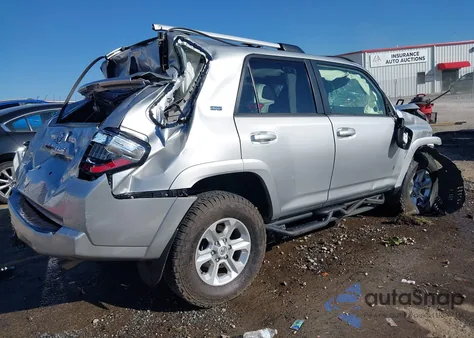 2023 Toyota 4Runner Sr5 из США, поврежденный, VIN JTEMU5JR1P6088687